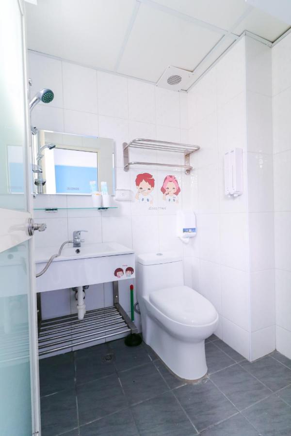 台中市Long Houseアパートメント エクステリア 写真